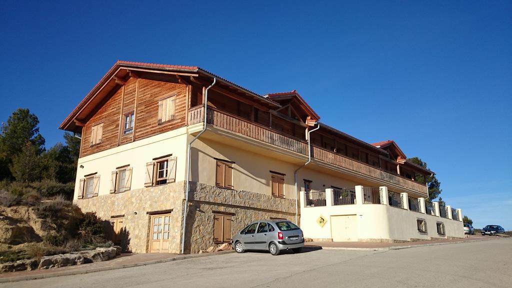 Gasthaus Aras Rural Aras De Los Olmos Exterior foto